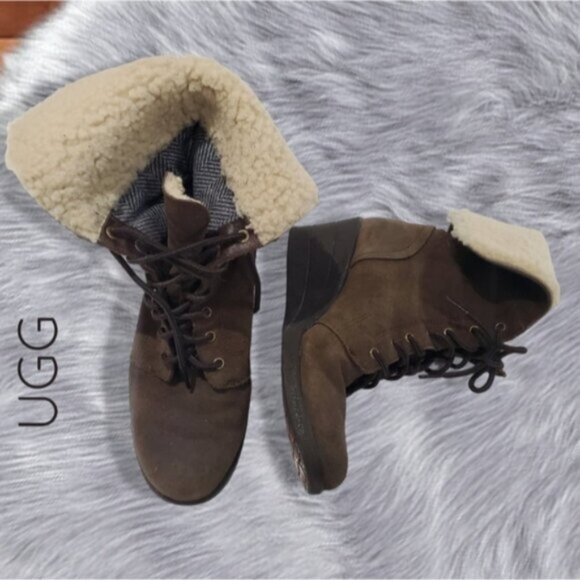 UGG "ZEA" Wedge Suede Leather Waterproof Snow Boots- Size 8US - Picture 8 of 13